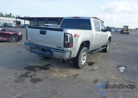 2010 GMC Sierra 1500 Sle z USA, uszkodzony, nr VIN 3GTRKVE33AG195901